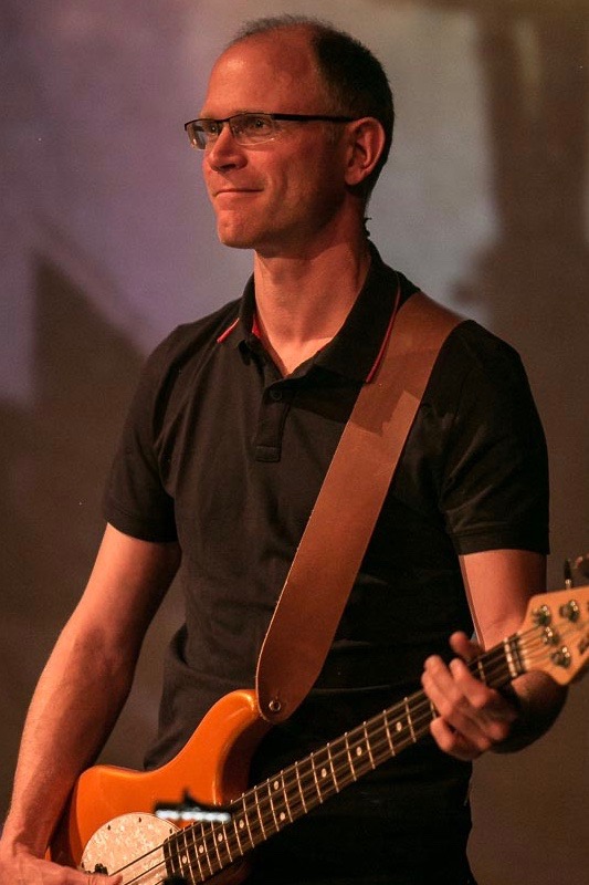 Jörg Sporer: Bass